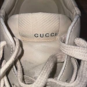 Gucci rhyton with mouth print